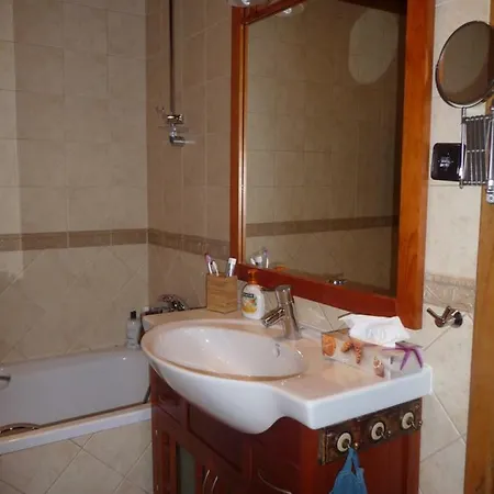 Casas De Azeitonas Holiday home *